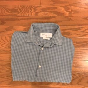 Long sleeve men’s button down